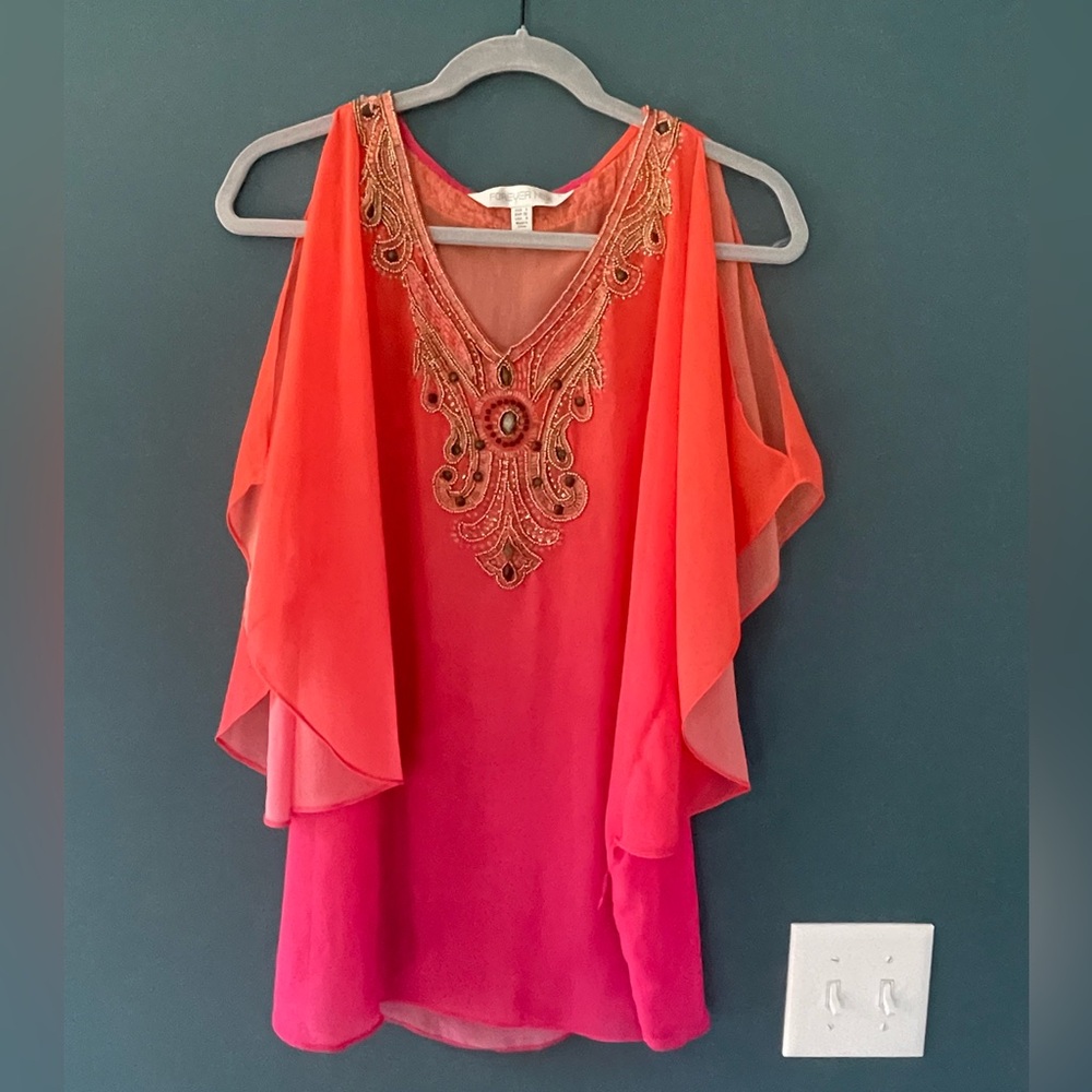 Forever new size 0 pink/orange beaded kaftan blouse